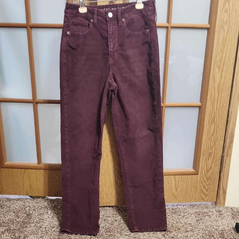American Eagle Outfitters Mom Straight Jean Burgundy Courdaroy Pants
